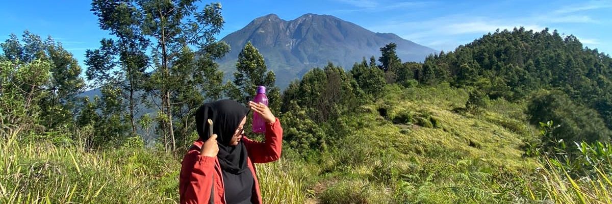 inimahya's profile banner image