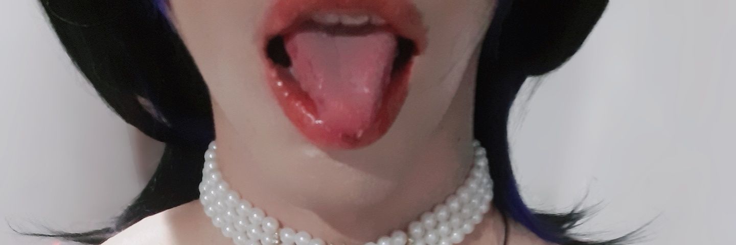 Nan Crossdresser banner