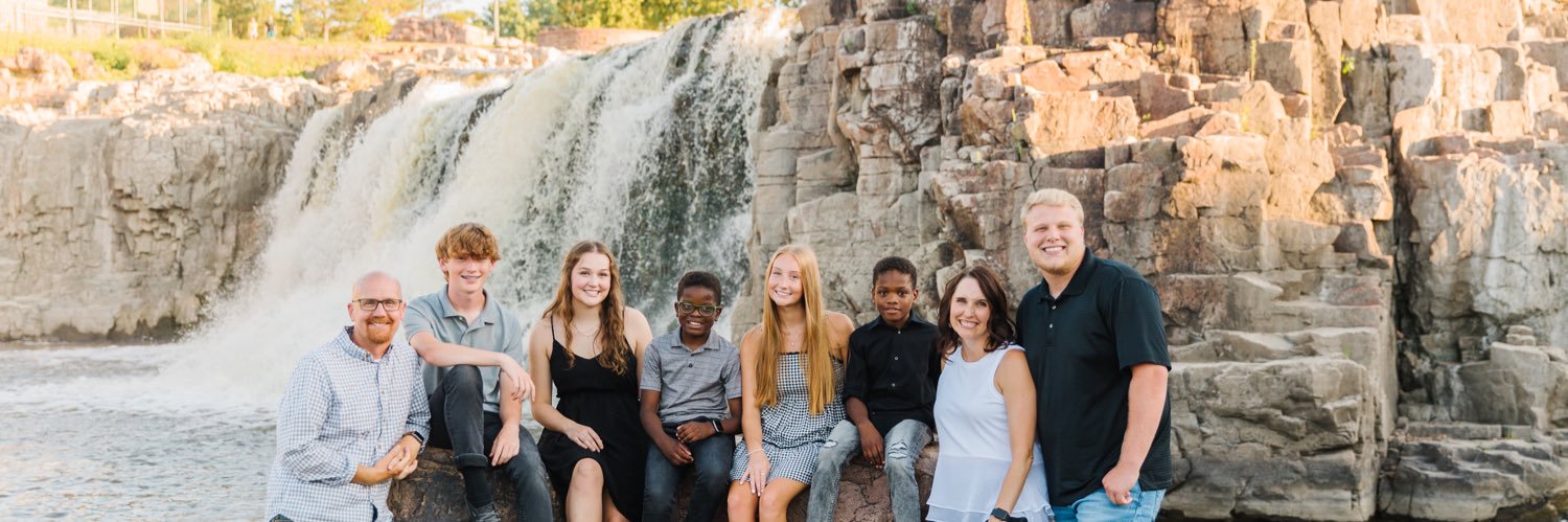 we2wits's profile banner image