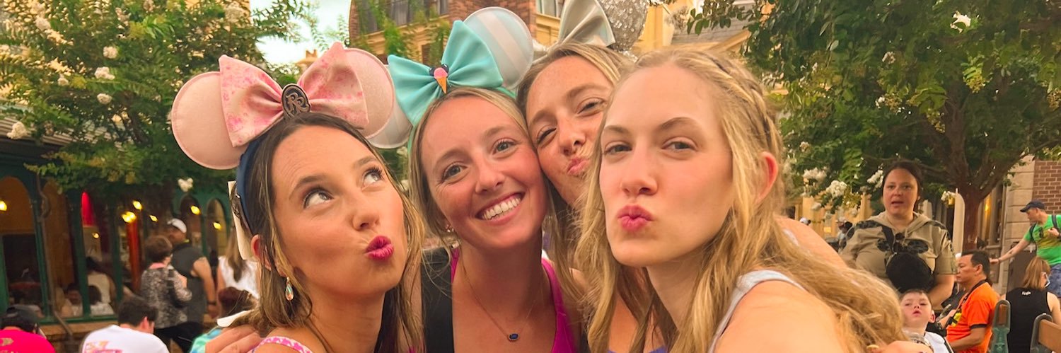 averageanne10's profile banner image