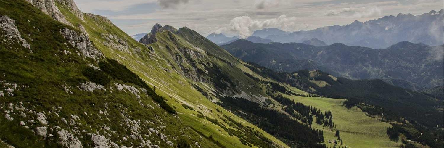 AstocsRay's profile banner image