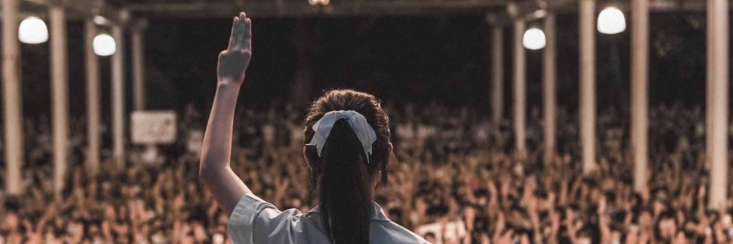 chatwirun's profile banner image