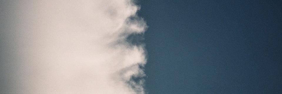 andい banner