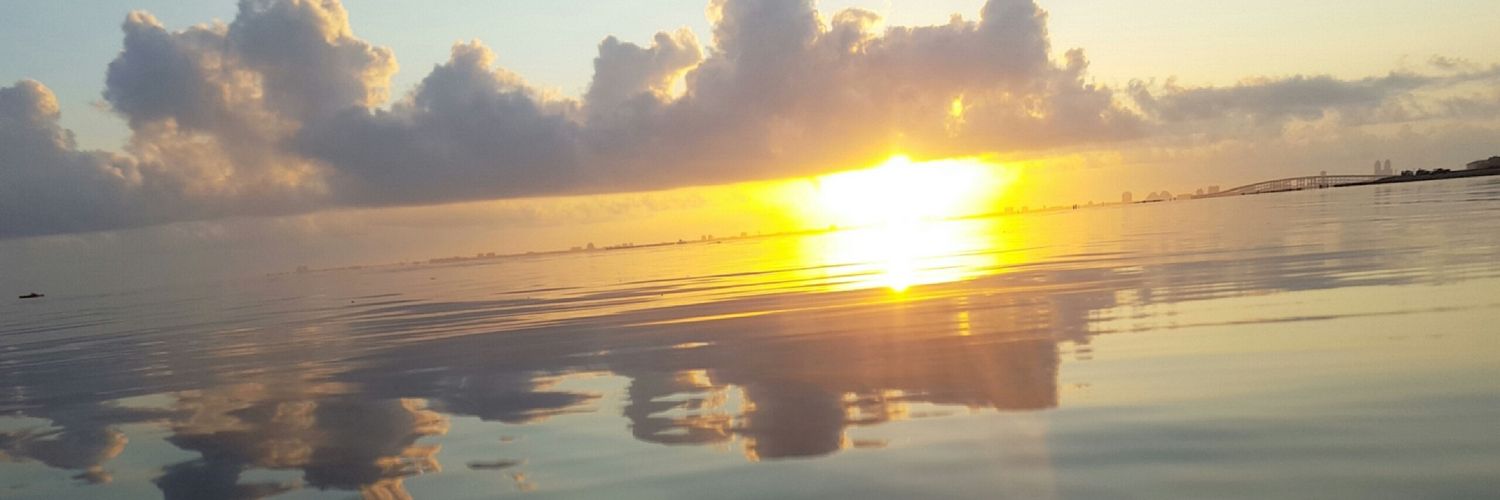izzylikethat's profile banner image