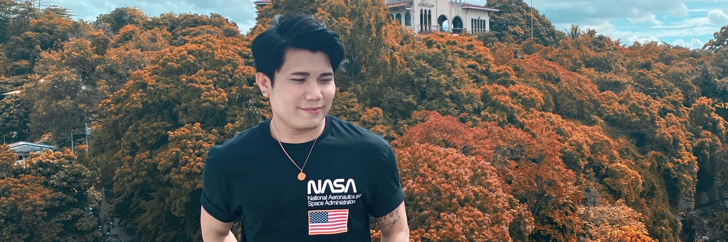 leanrevilla's profile banner image