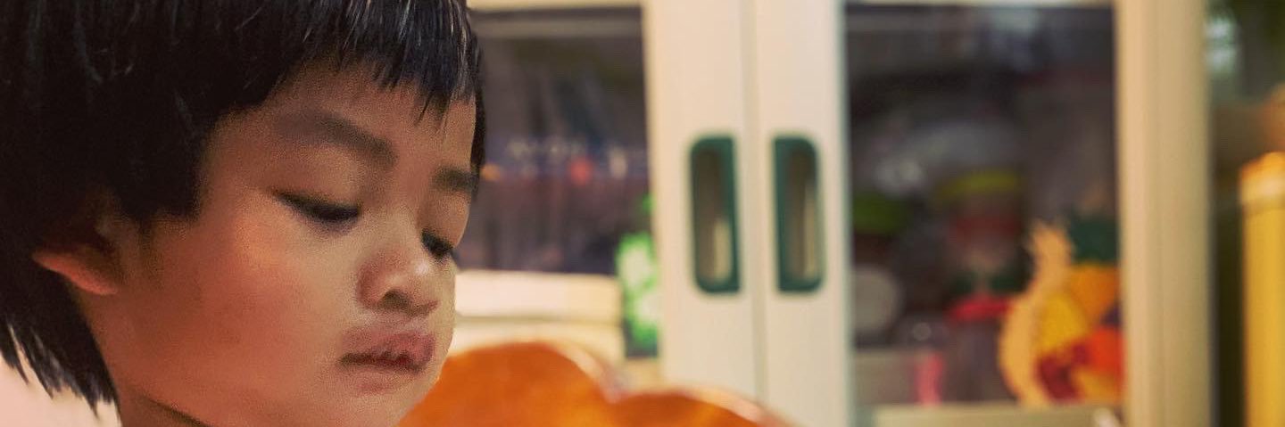 checuevo's profile banner image