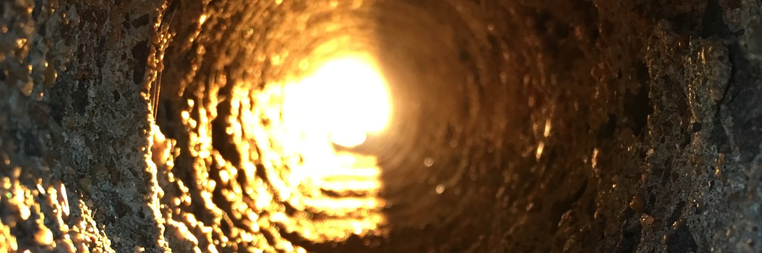 helmout4's profile banner image