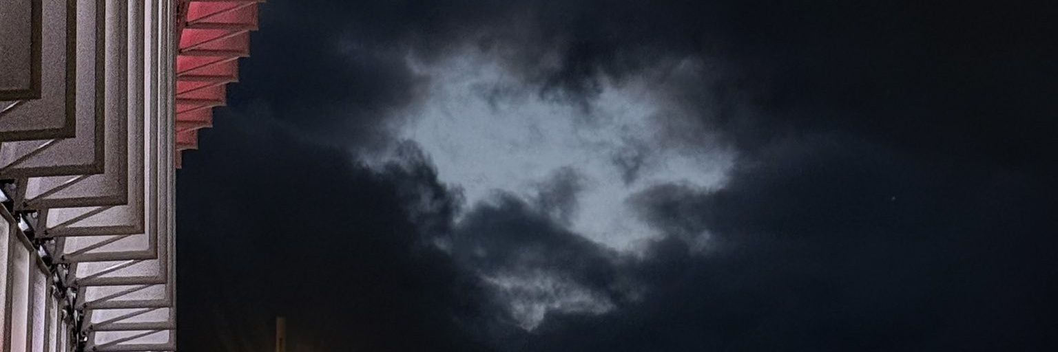 𝕬𝖓𝖉𝖊𝖗𝖙𝖆𝖐𝖊𝖗 banner