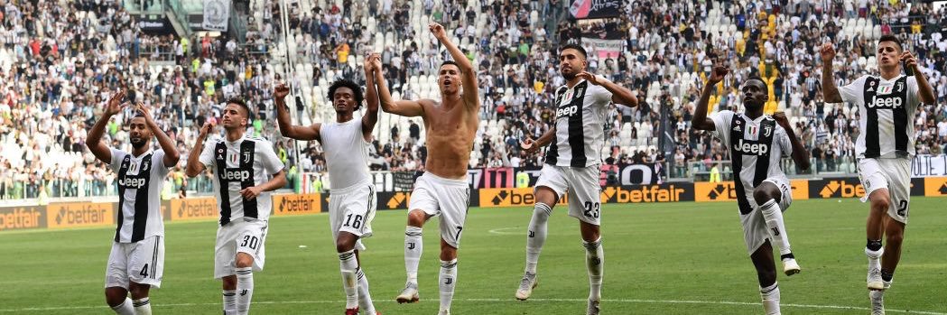 JuventusLebanon's profile banner image