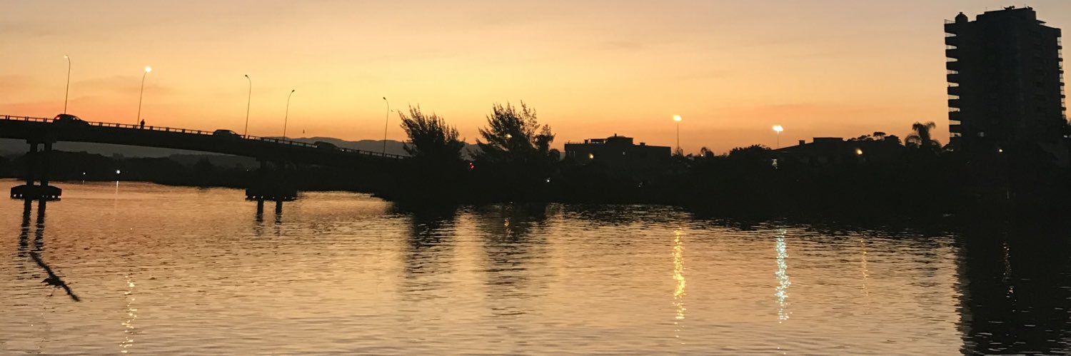 larirmat_'s profile banner image