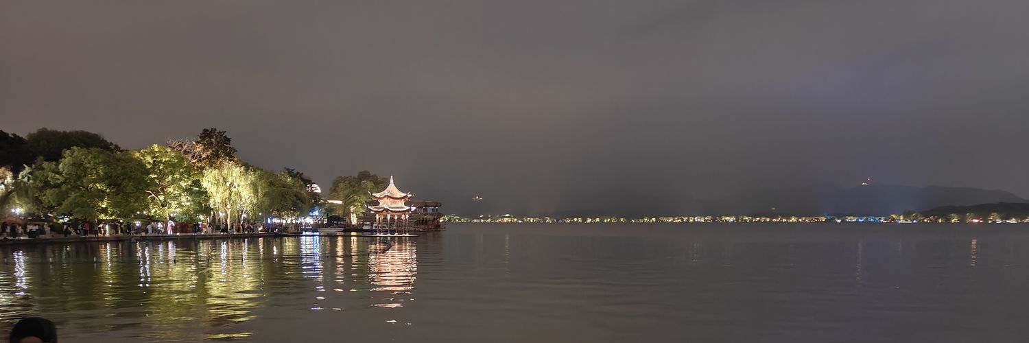 tusnaveen's profile banner image