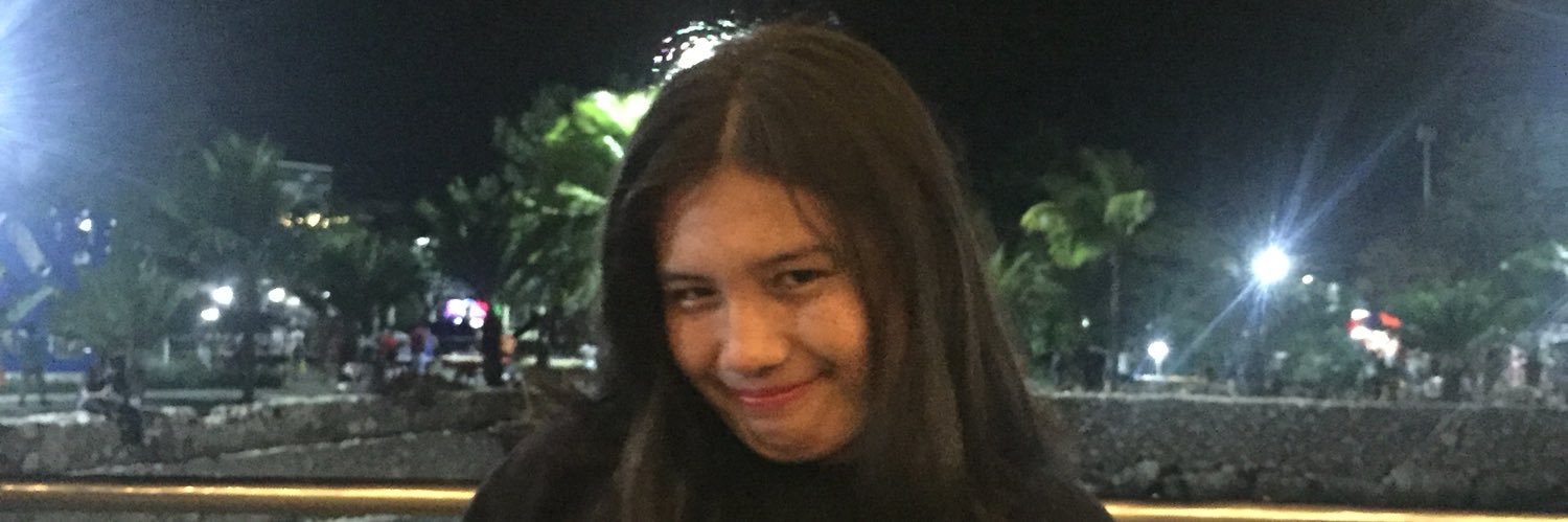 janinebaring8's profile banner image