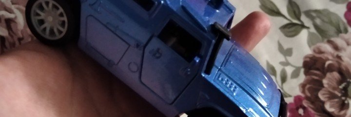 flealdi's profile banner image