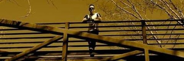 7thecurator Profile Banner