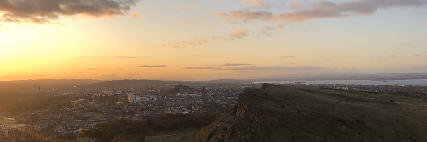 sineadharkin1's profile banner image