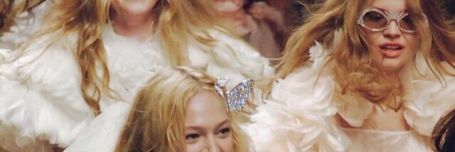 Me? infopoint kiosk banner