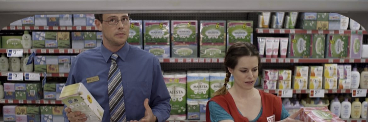 bella/ 📺:the pitt banner