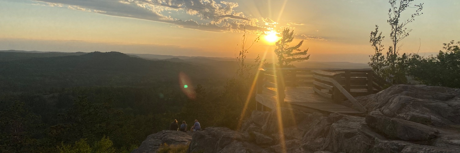 Sleepyoutit's profile banner image
