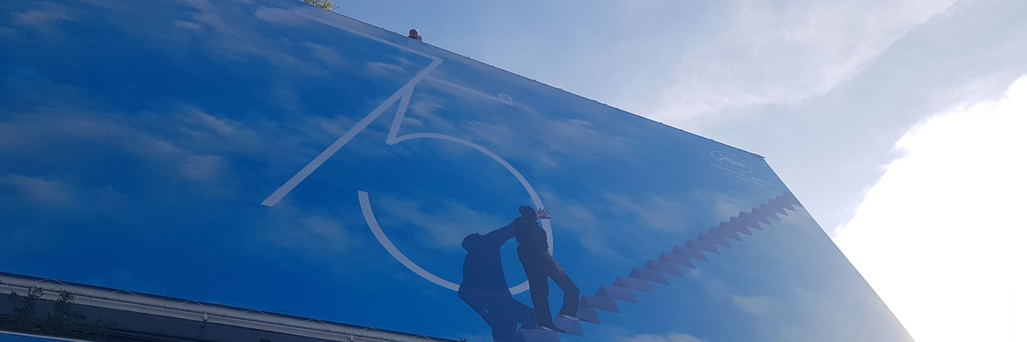 DEuchin's profile banner image