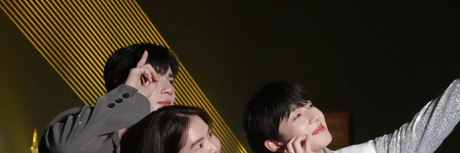 𝘔𝘰𝘯𝘪𝘤___𝘫 banner