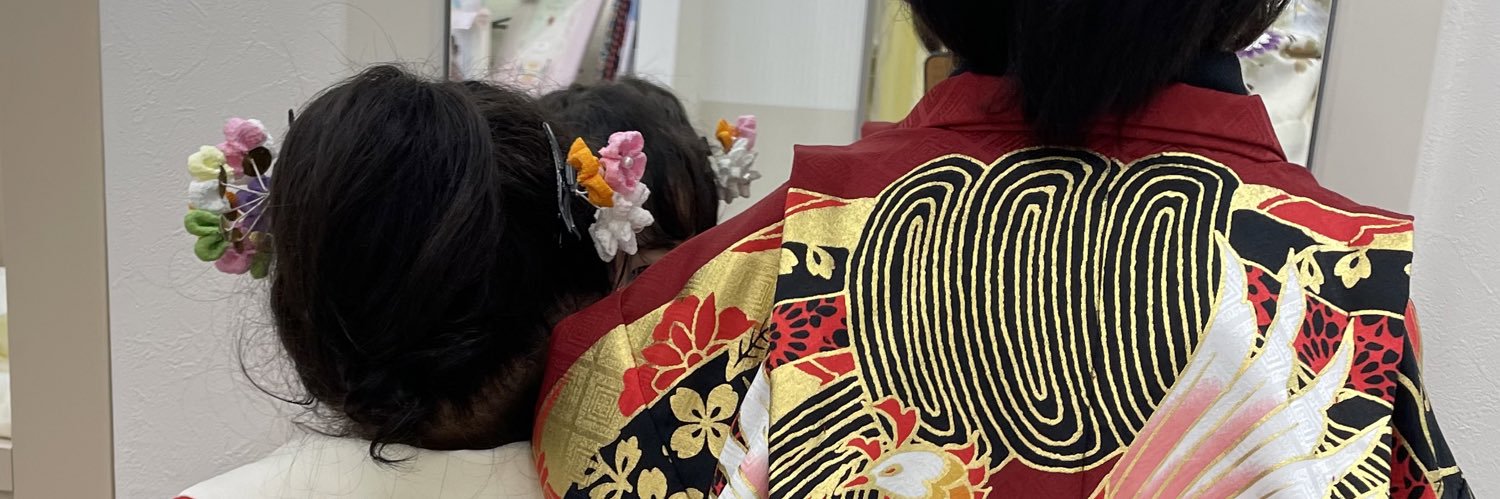 chanmaya27's profile banner image