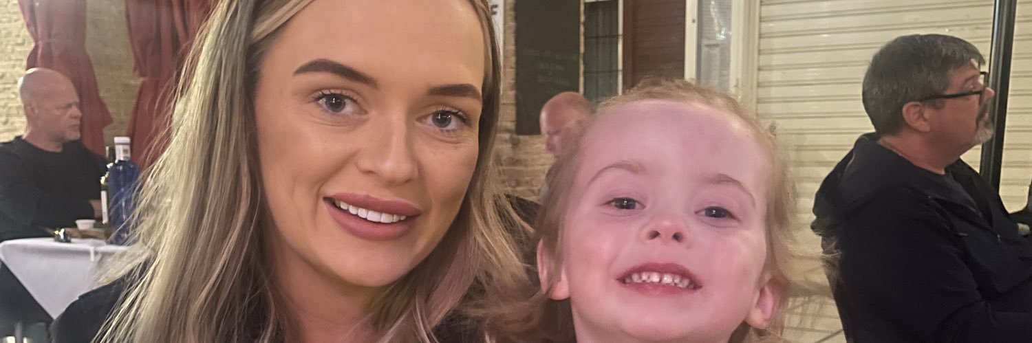 ChloeMunroe's profile banner image