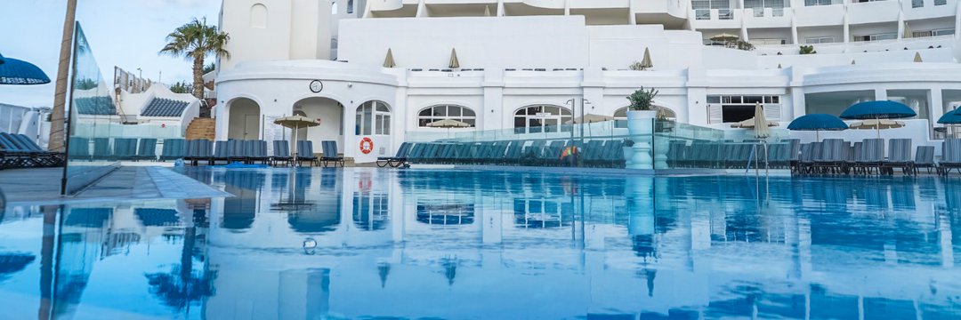 Daniel Castrillón banner