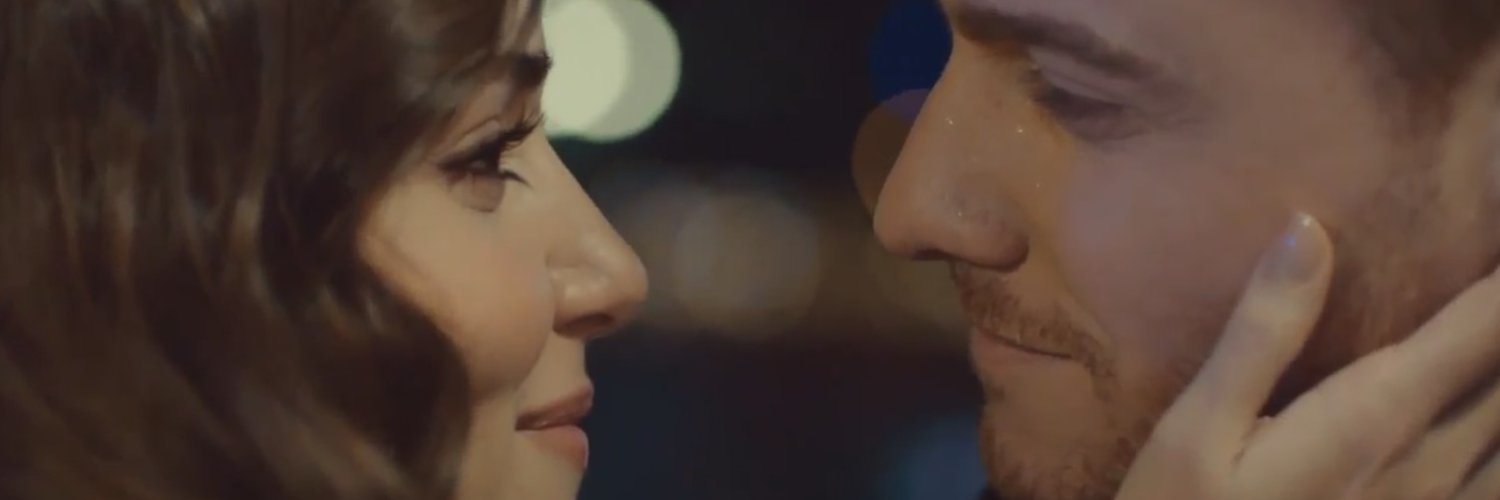 AnnaEdser1's profile banner image