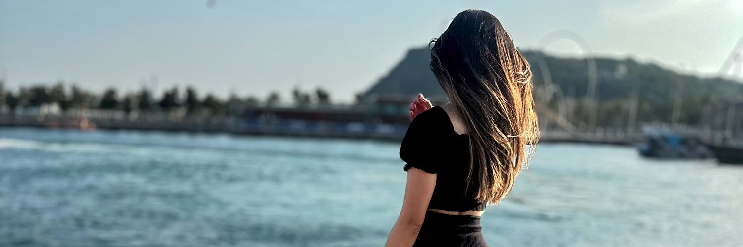 Selene Brigitte 🐧 banner