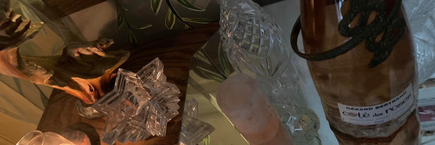 AnandaHealer's profile banner image