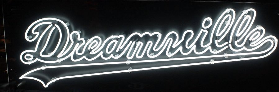 sangrevyn's profile banner image
