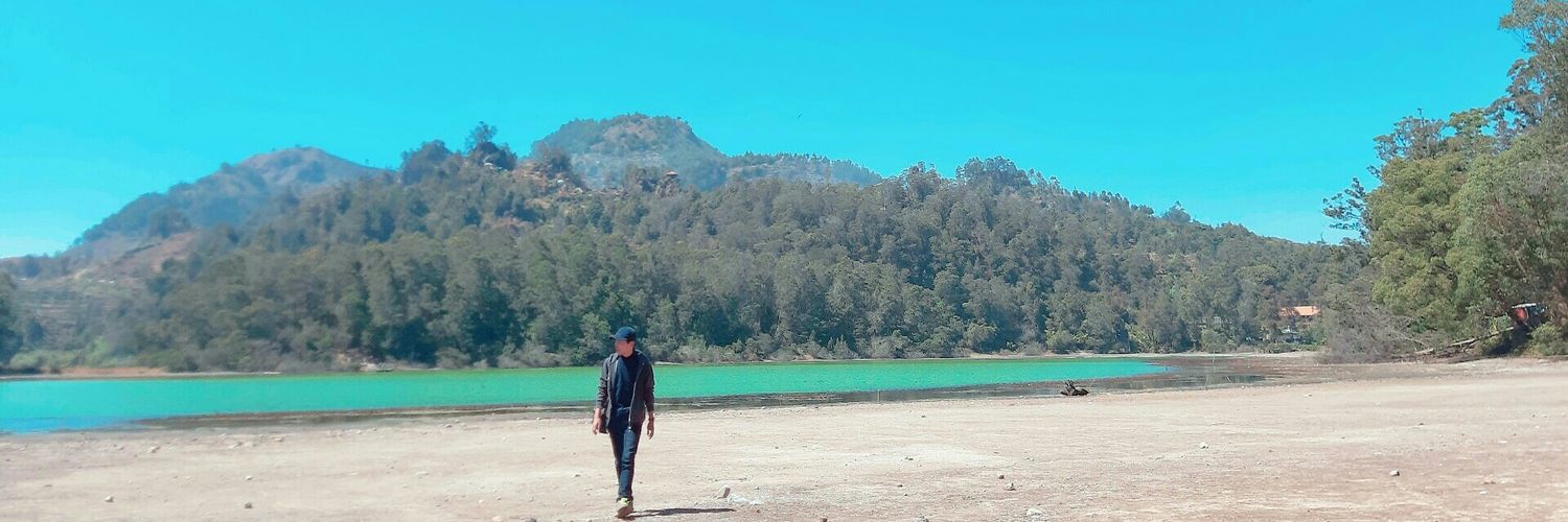 DindiRamdani's profile banner image