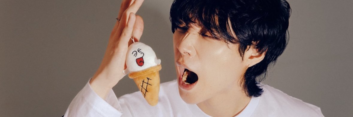 u7fyug's profile banner image