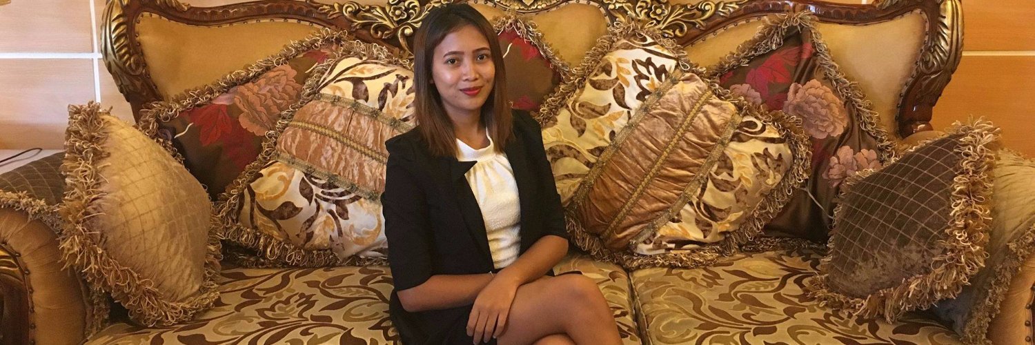 Myde C. Davalos banner