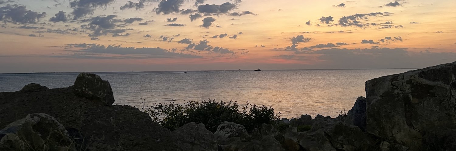 marriedboy19's profile banner image