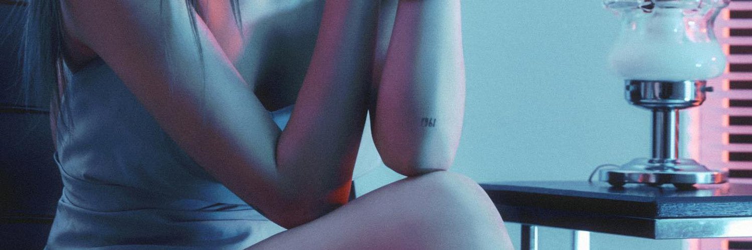 n.elle 🥚ྀི ༘ banner