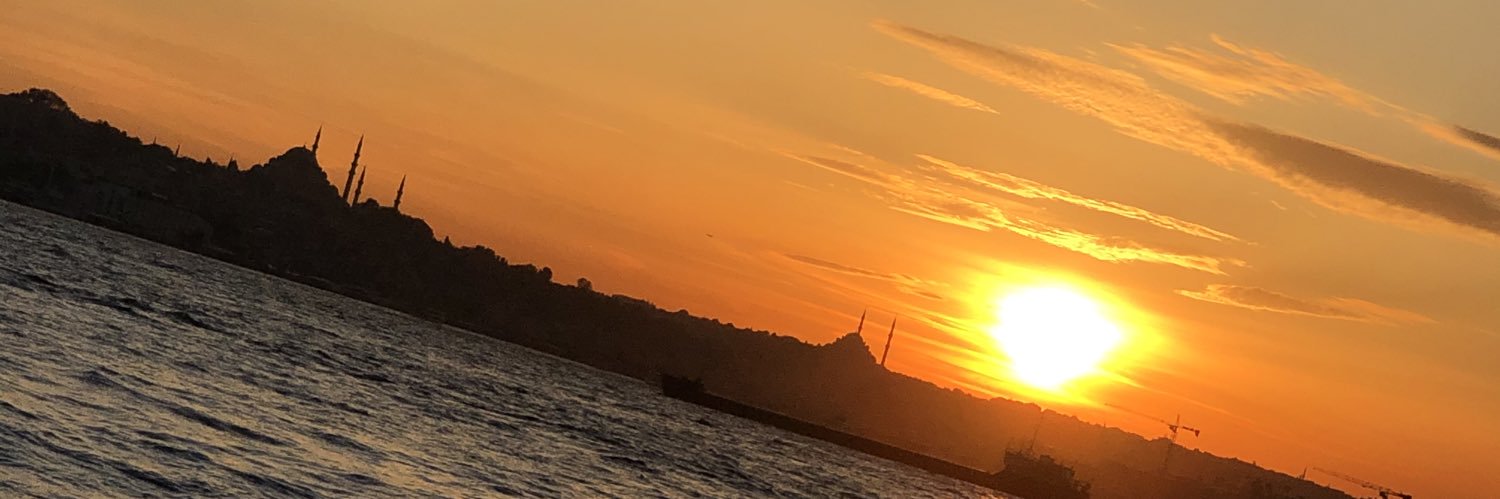 aywhw's profile banner image