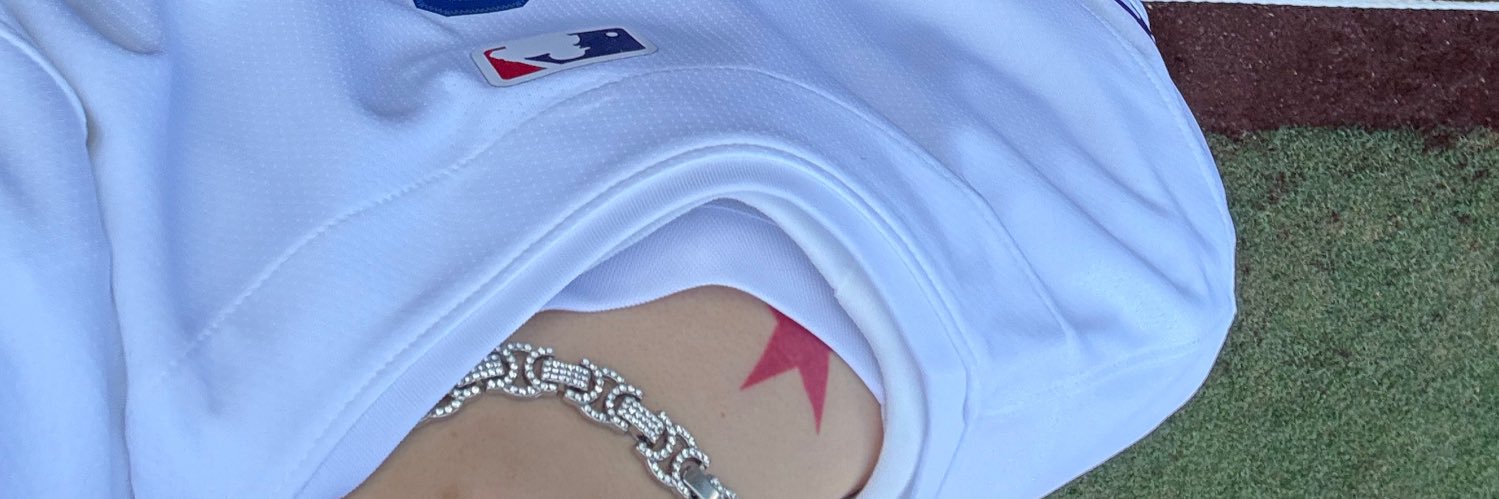 固ツイ必読 banner