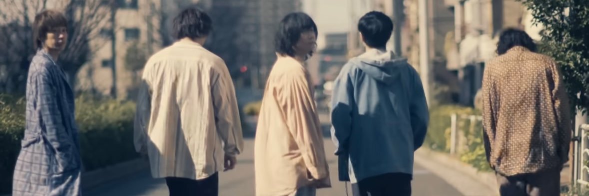 02190929's profile banner image
