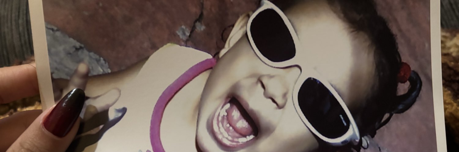Iris banner