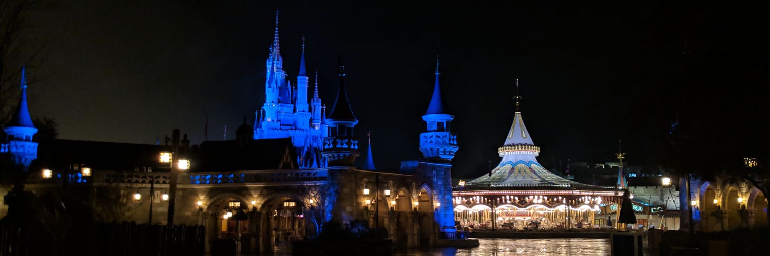 libbyadams8's profile banner image