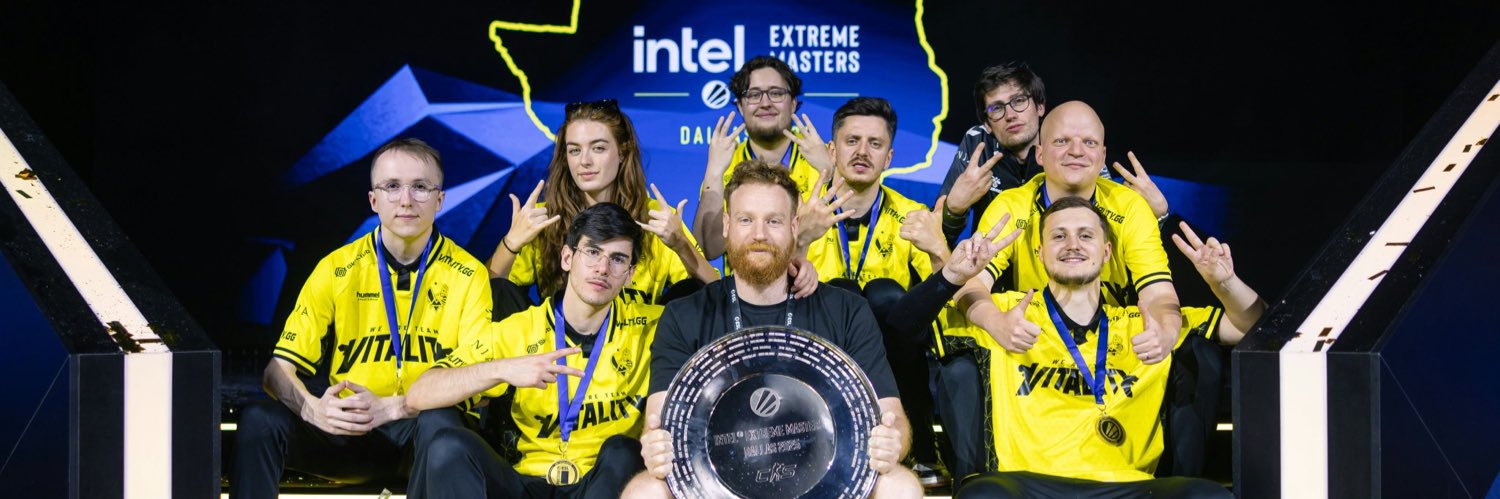 rxdar_'s profile banner image