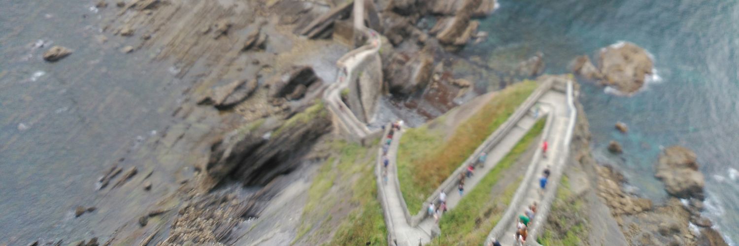 dof6's profile banner image