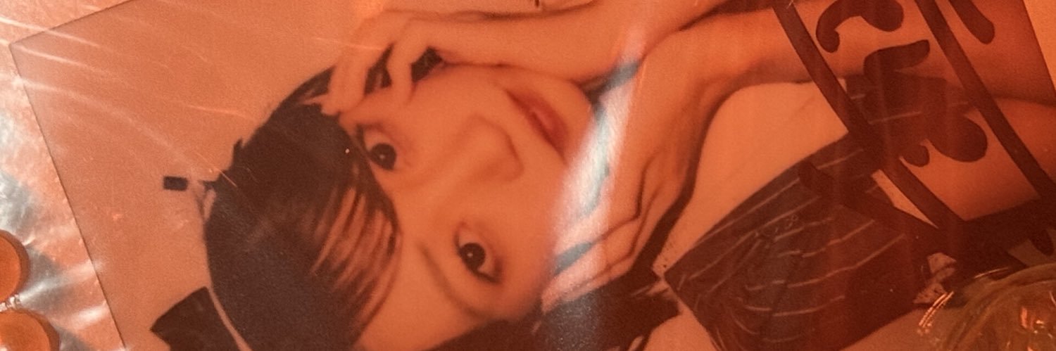 carintooou's profile banner image
