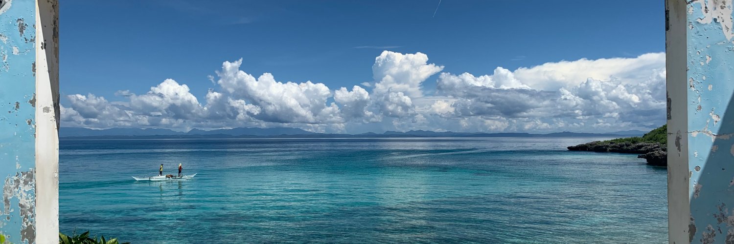 MissColo's profile banner image