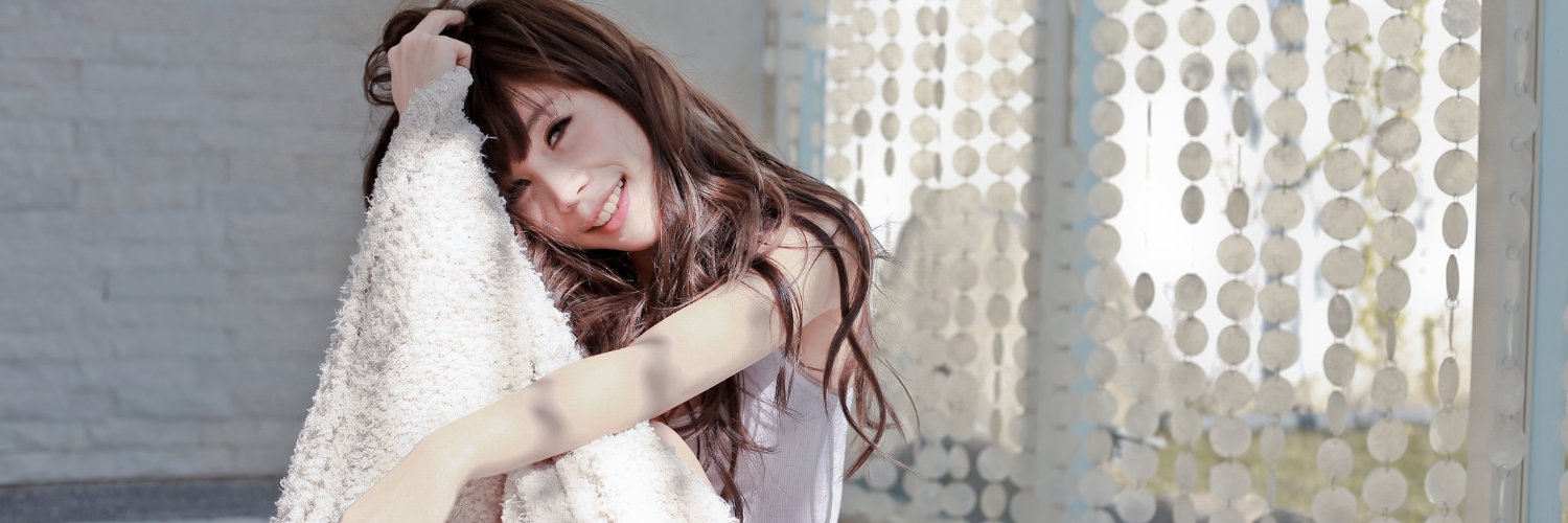 asikan07's profile banner image
