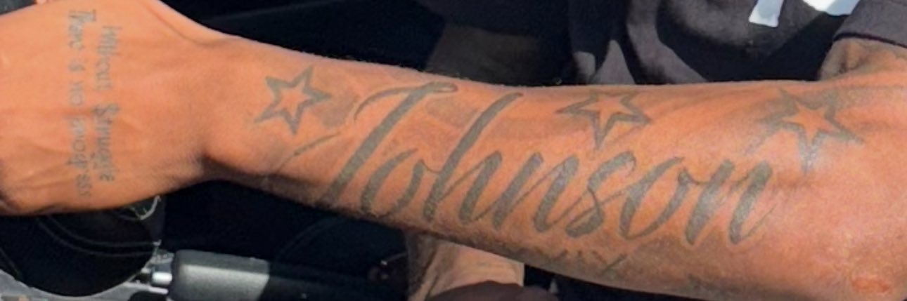 Quintin Johnson ひ banner