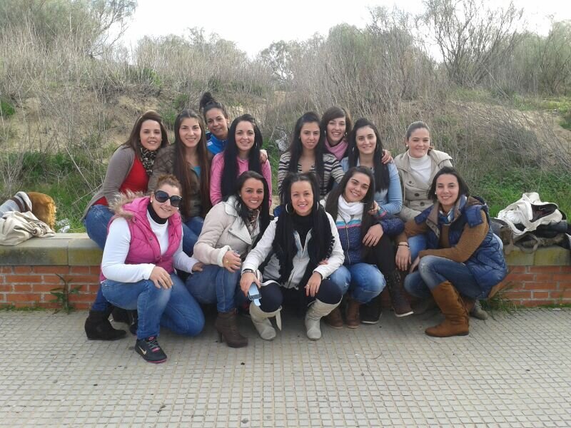 anabel_llagas's profile banner image