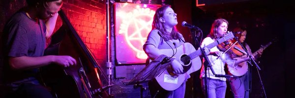 lizzyhardingham Profile Banner