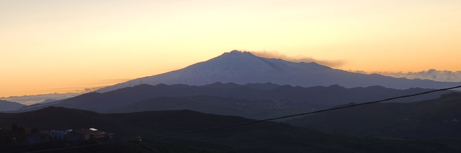 Davidesiino's profile banner image